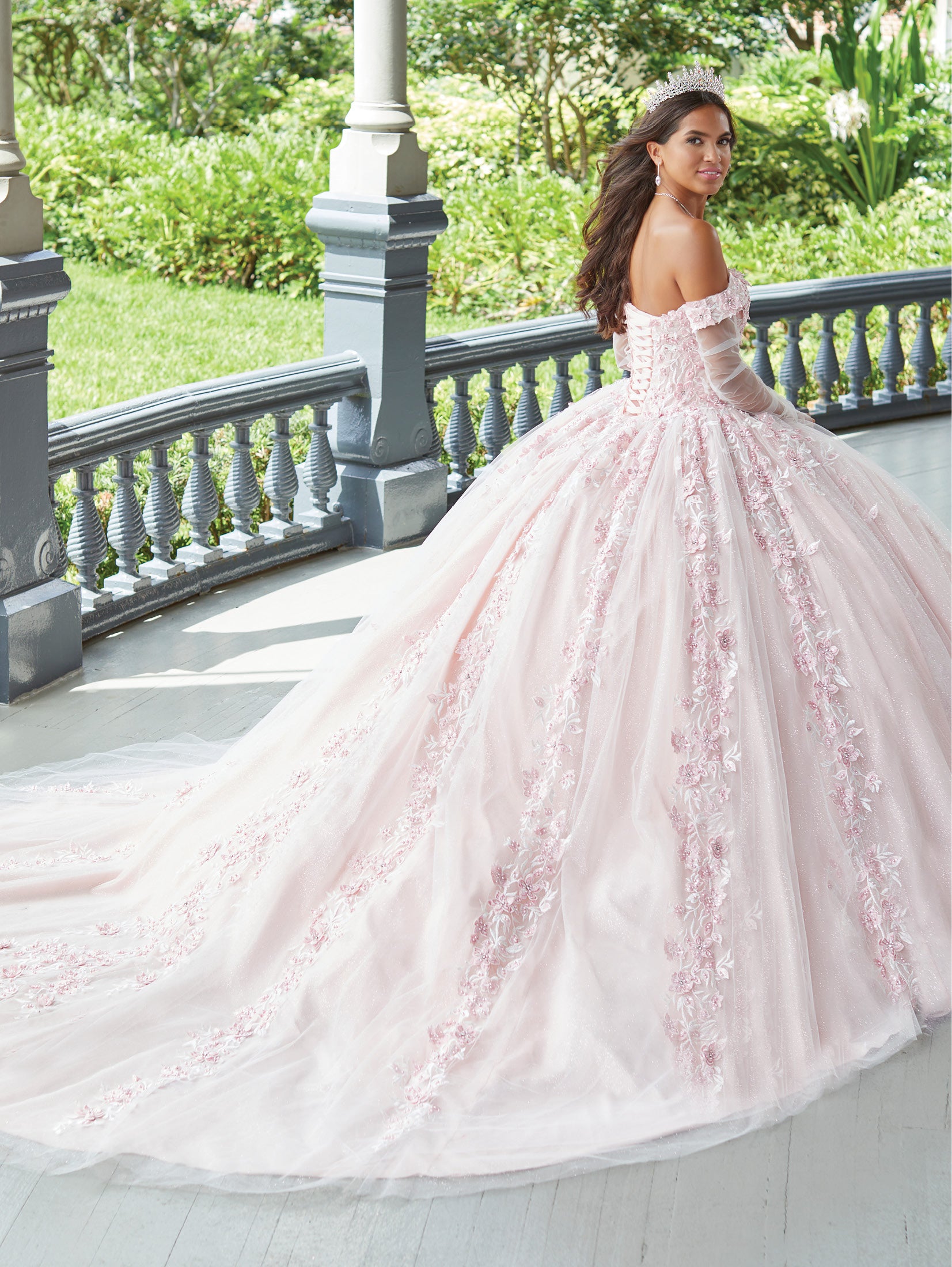 STYLE 26049