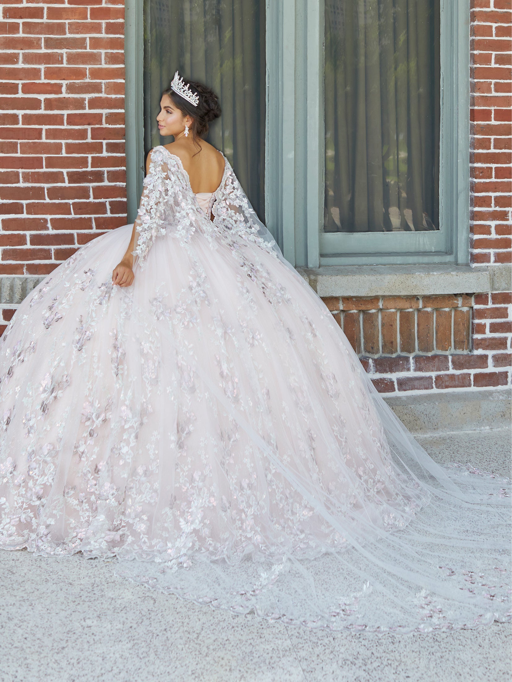 STYLE 26043