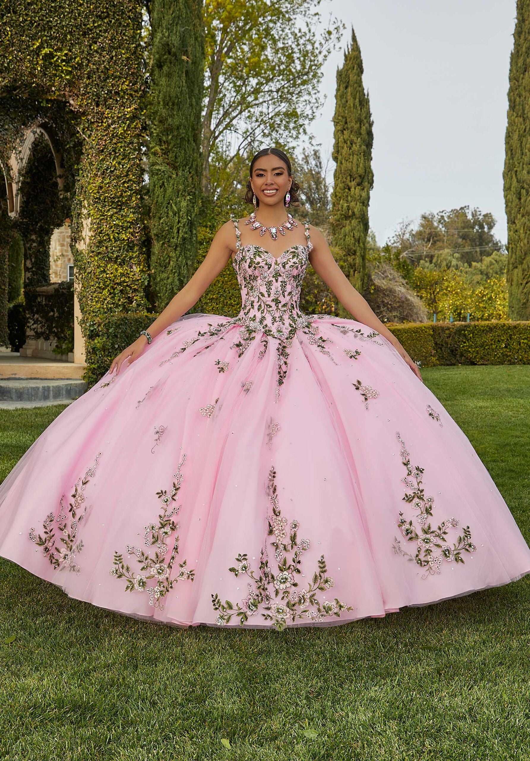 Crystal Beaded Contrasting Embroidered Quniceañera Dress