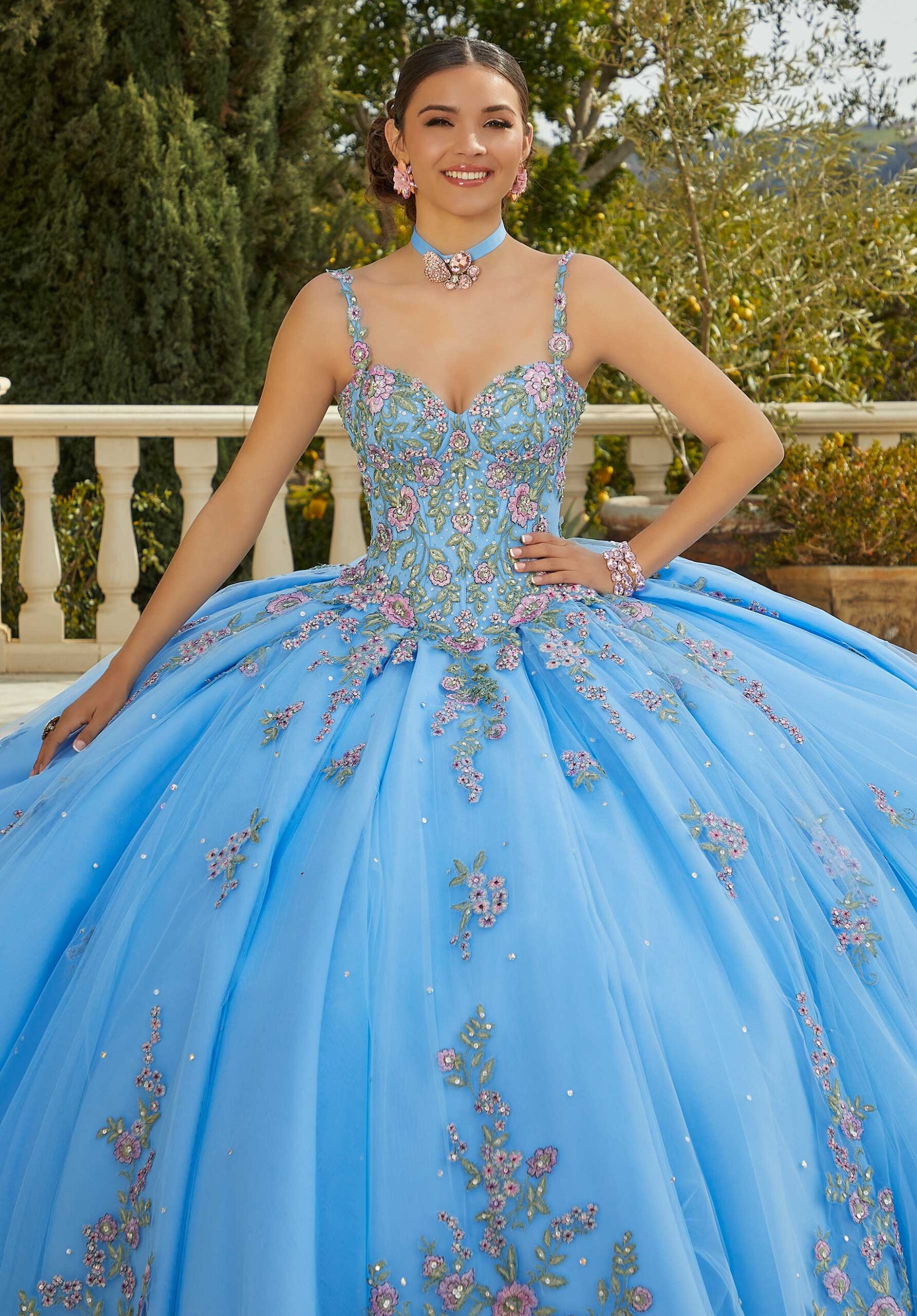 Crystal Beaded Contrasting Embroidered Quniceañera Dress