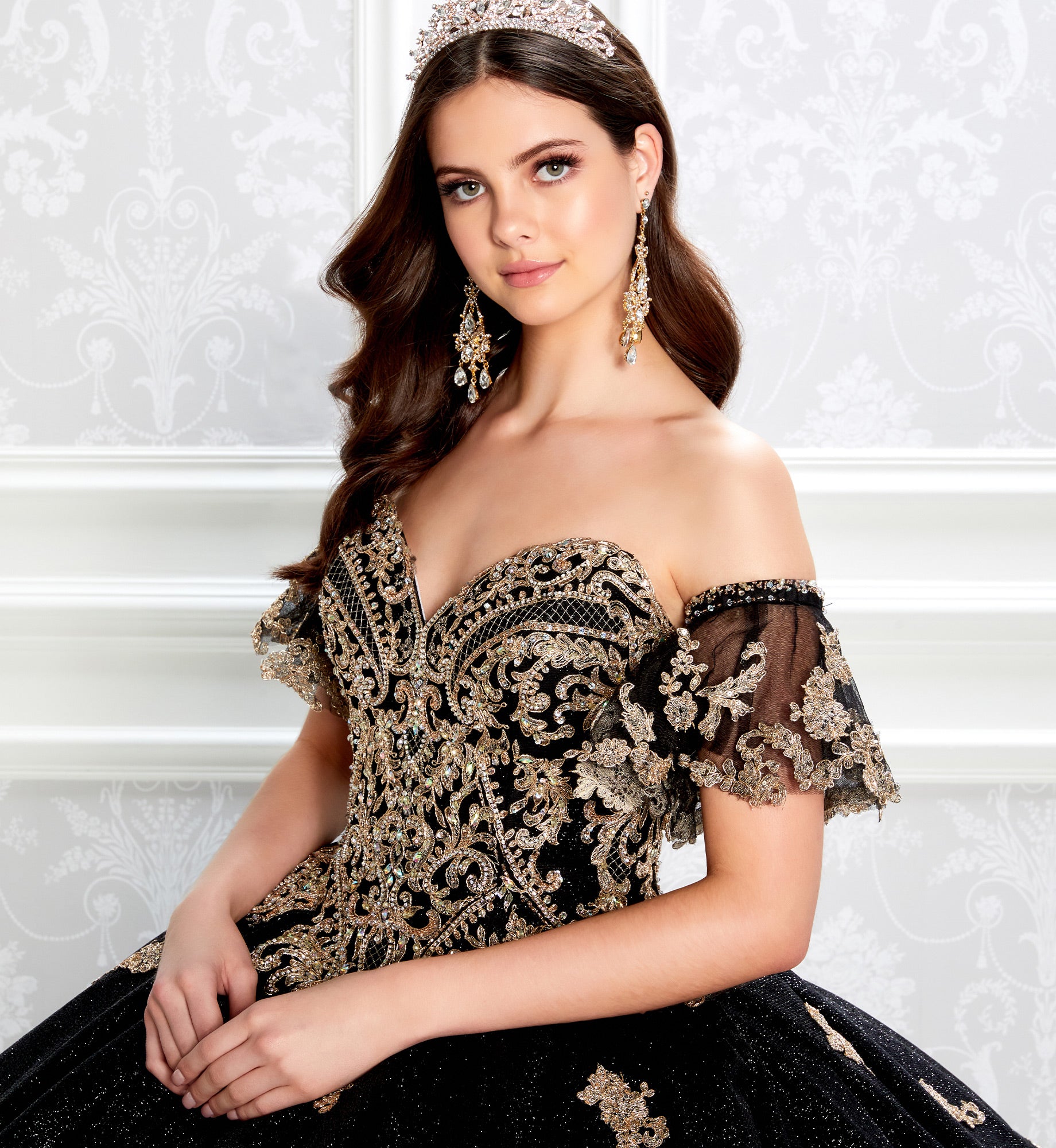 Eye-catching strapless quinceanera dress with gold embroidery