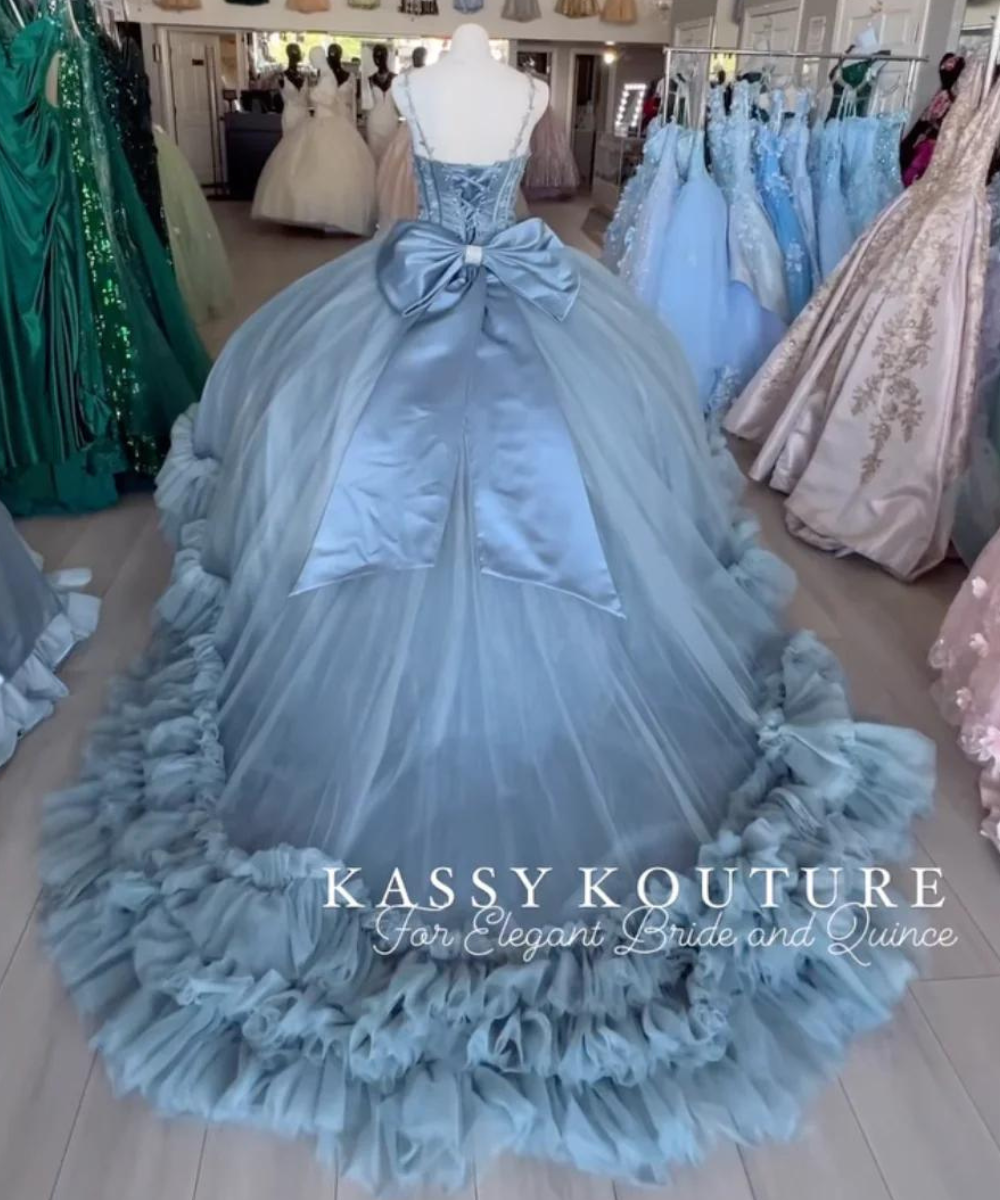 Elegant bridal and quince deals